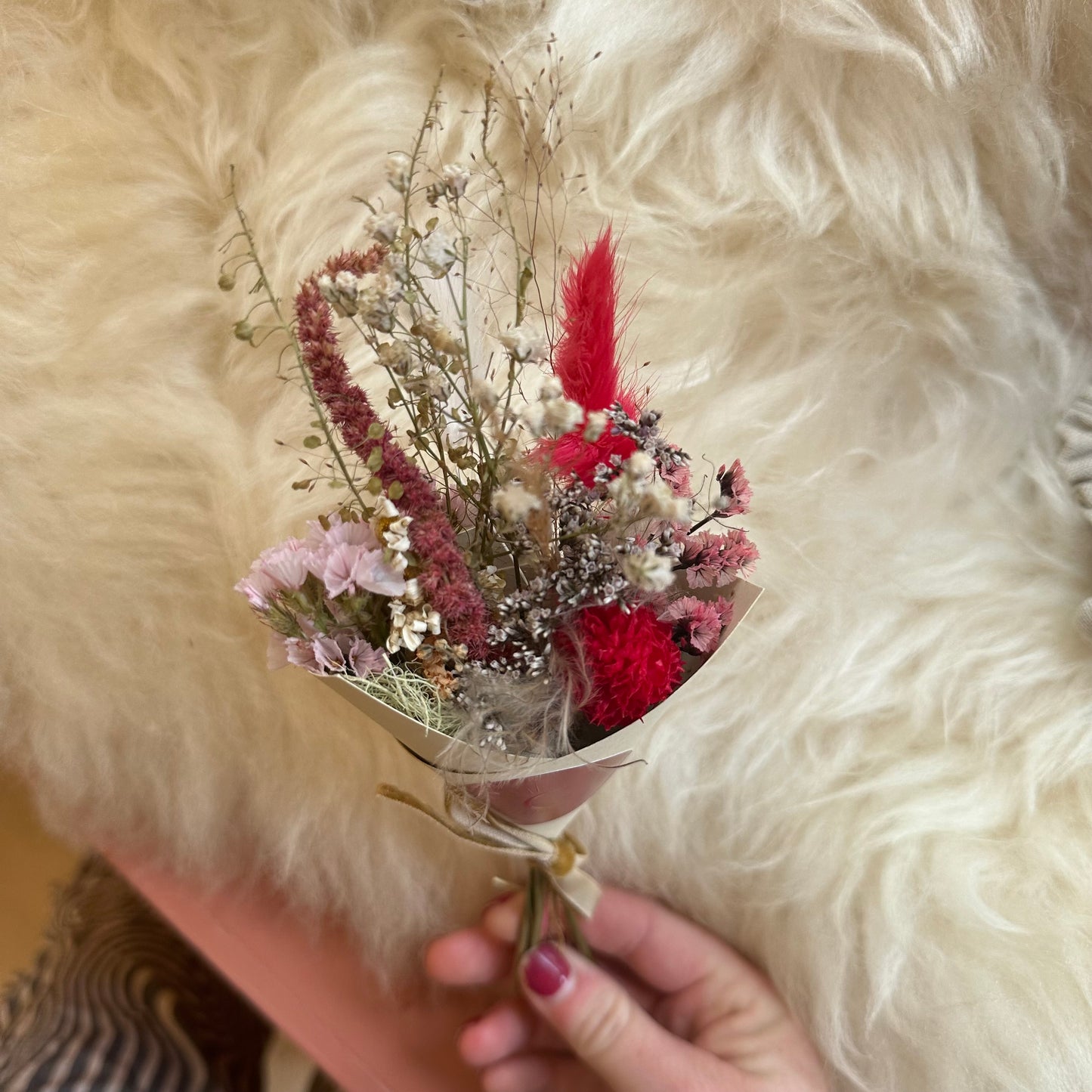 Festive Mini Dried Flower Bouquets