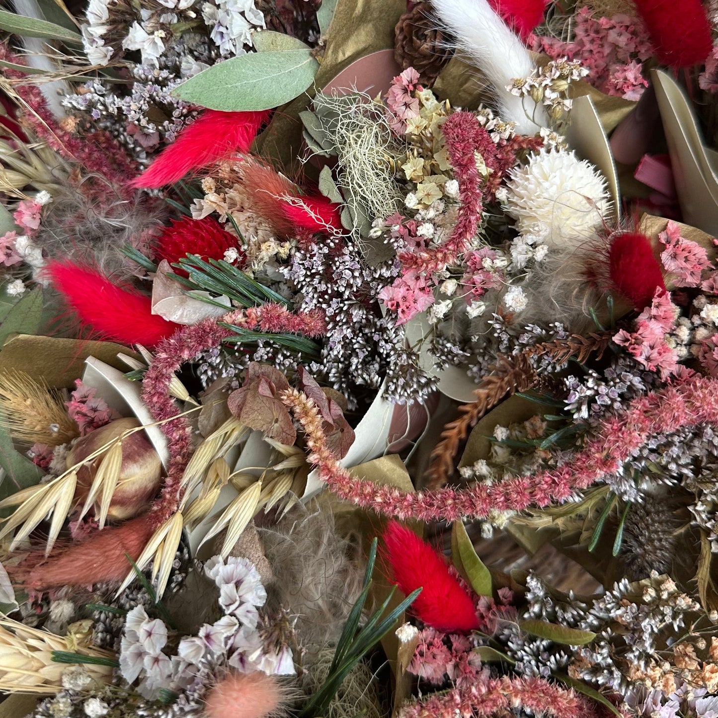 Festive Mini Dried Flower Bouquets