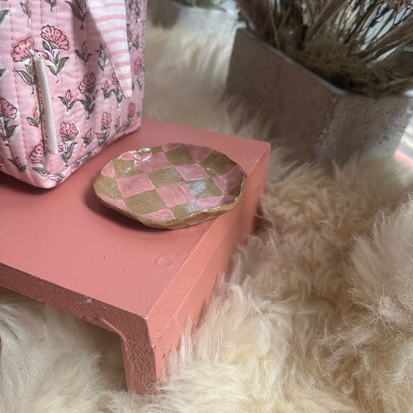 Check Trinket Tray
